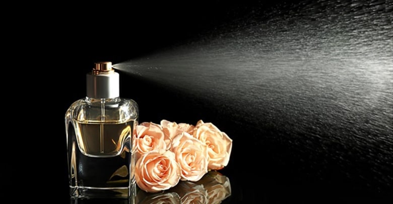 عطر، مام، اسپری